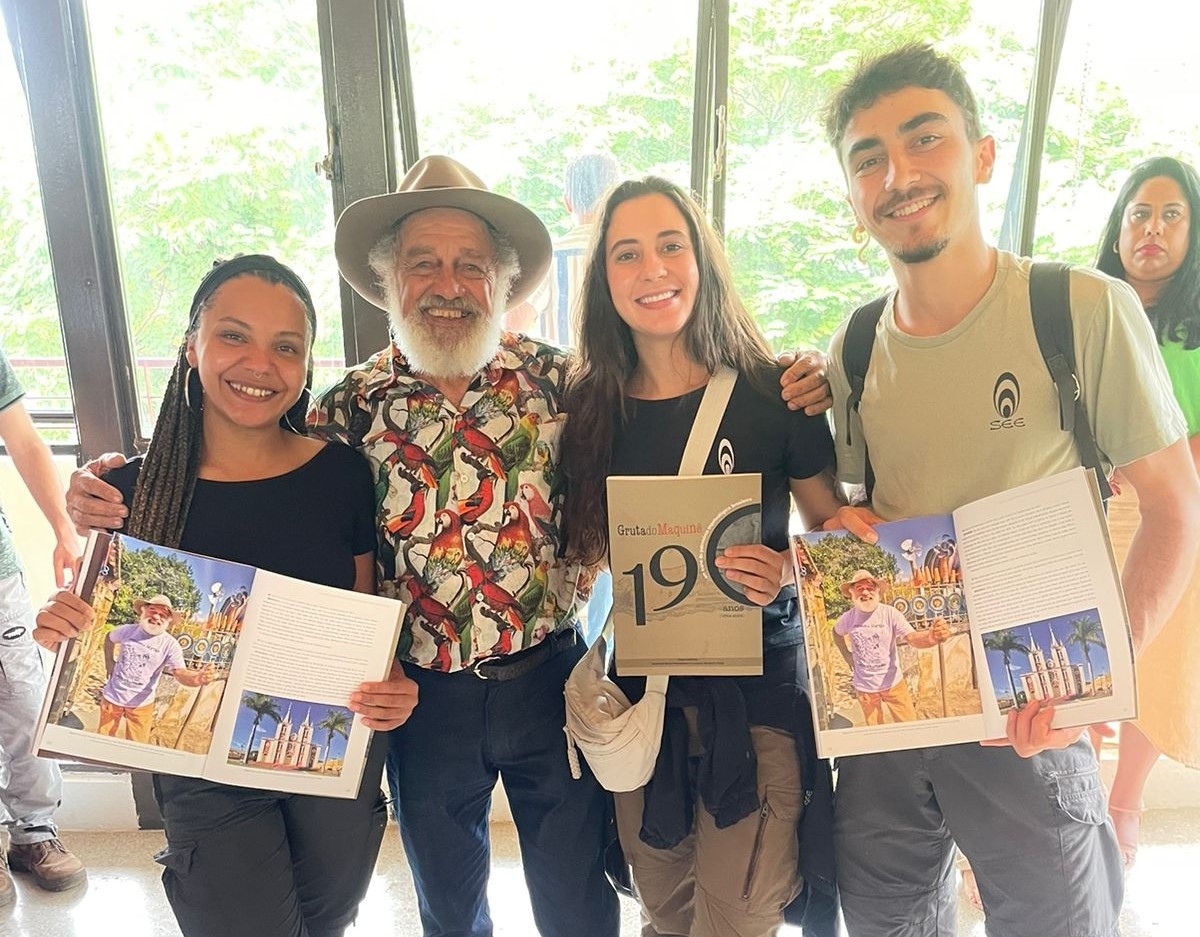 Lançamento LIvro Gruta Maquiné